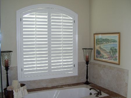 shutters, orlando, orlando shutters, plantation shutters, Faux wood shutters, Window Shutters, Wood Shutters, Interior Shutters, Vinyl shutters, polycore shutters